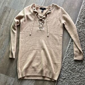 Forever 21 Knit Sweater in Beige